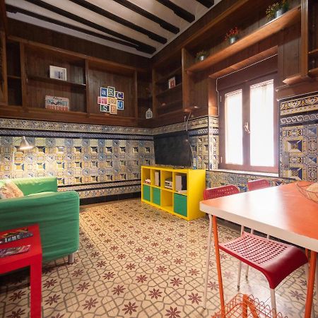 Arc House Sevilla Only Adults 외부 사진