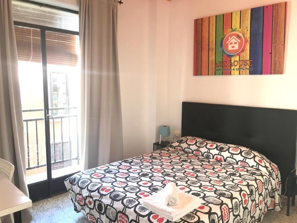 Arc House Sevilla Only Adults 외부 사진
