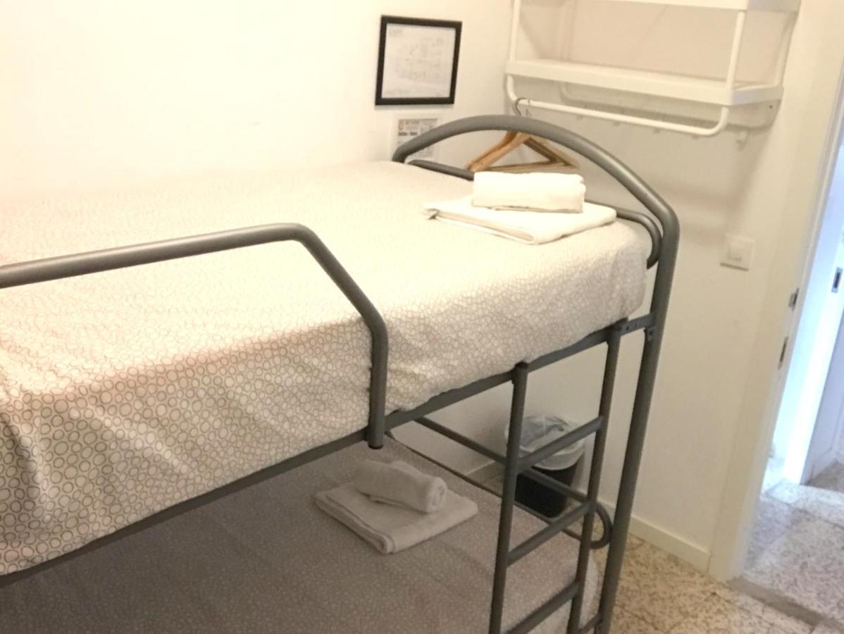 Arc House Sevilla Only Adults 외부 사진
